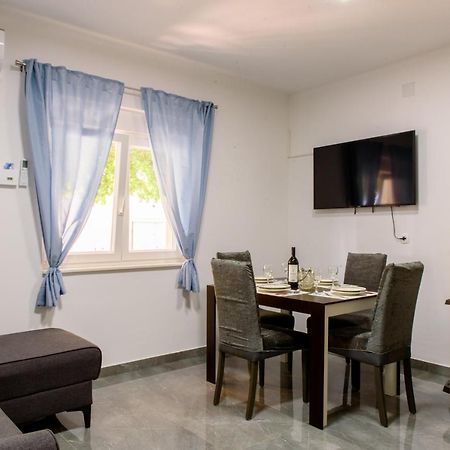 Apartman Lu 예세니체 외부 사진