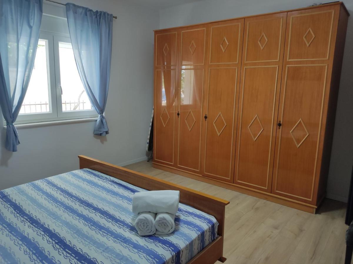 Apartman Lu 예세니체 외부 사진