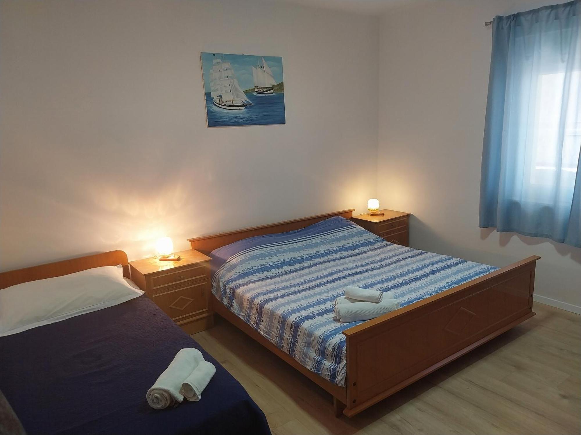 Apartman Lu 예세니체 외부 사진